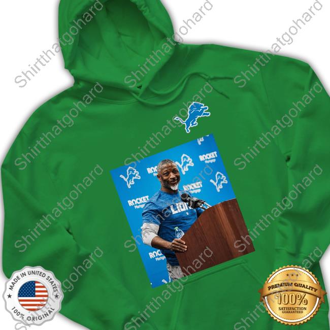 Official Lions Oc Ben Johnson Wearing A Shirt With An Image Of Lions Dc Aaron Glenn